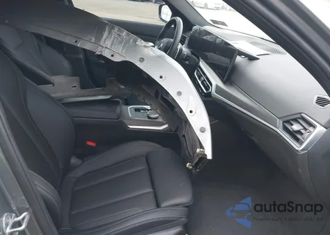 2023 BMW 330I xDrive z USA, uszkodzony, nr VIN 3MW89FF04P8D49131